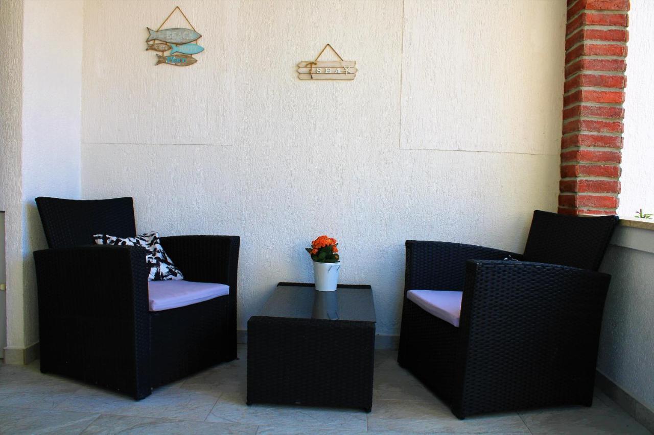 Apartmani B&S Barbat na Rabu ภายนอก รูปภาพ