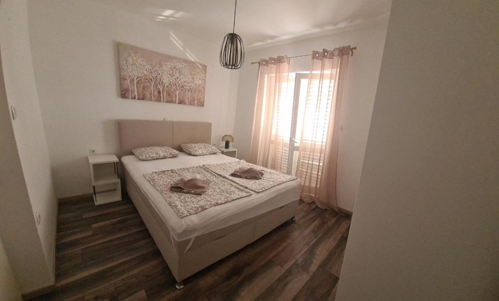 Apartmani B&S Barbat na Rabu ภายนอก รูปภาพ