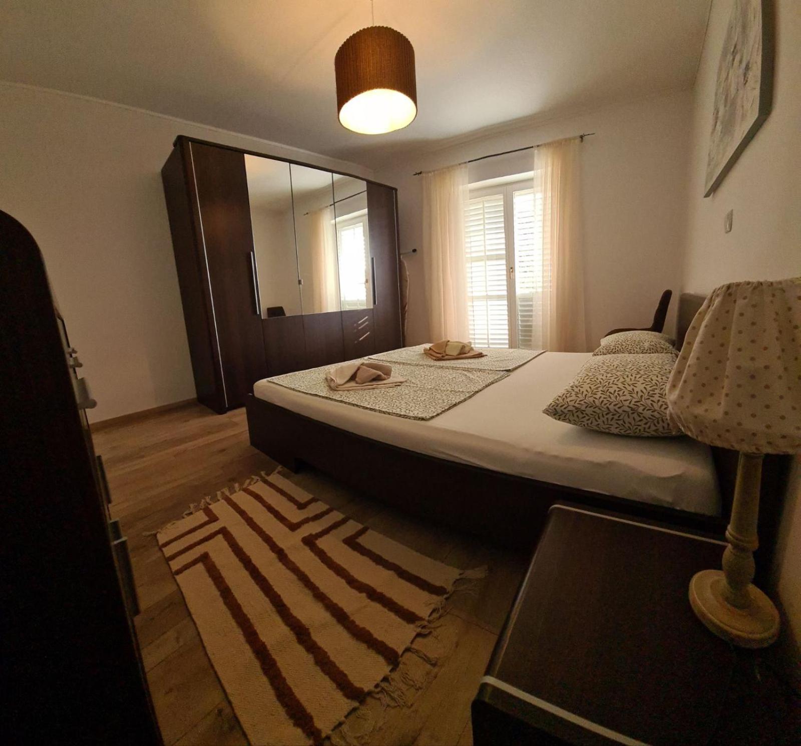 Apartmani B&S Barbat na Rabu ภายนอก รูปภาพ